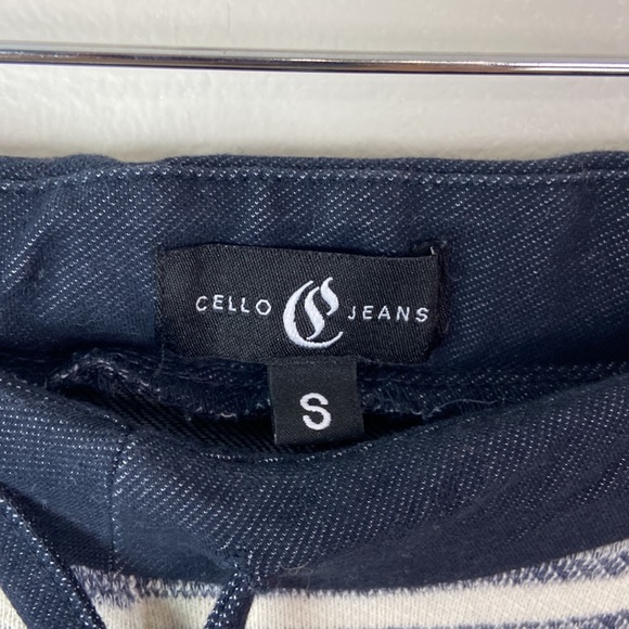 ✨3/$25✨ Cello Jeans Blue Striped Casual Joggers - S - Picture 4 of 6